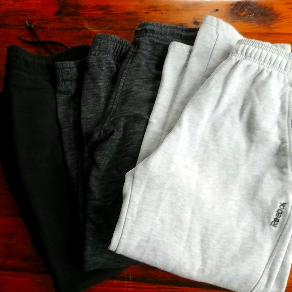 2 urban pipeline sweatpants and one Reebok